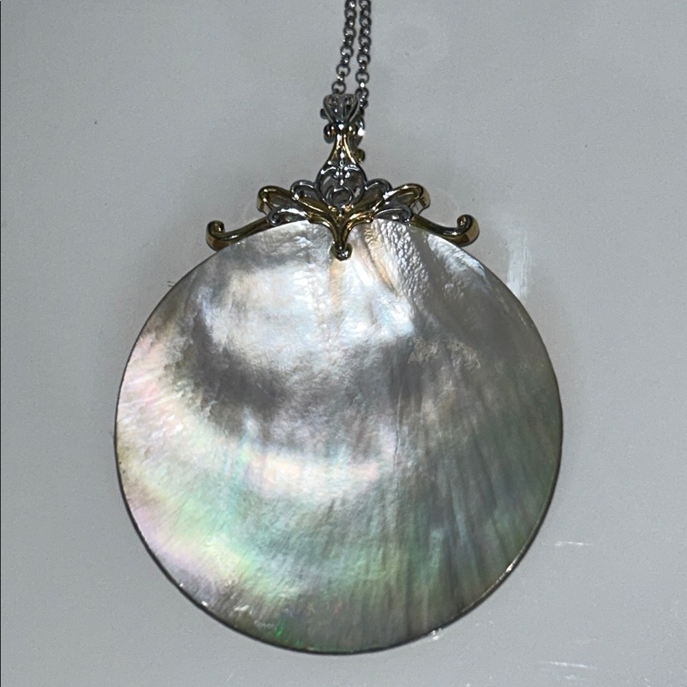 NWOT Gems en Vogue Painted Lady Sterling Silver Genuine Peridot Shell Necklace - Picture 4 of 7